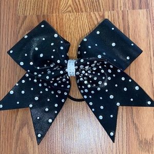 Black cheer bow